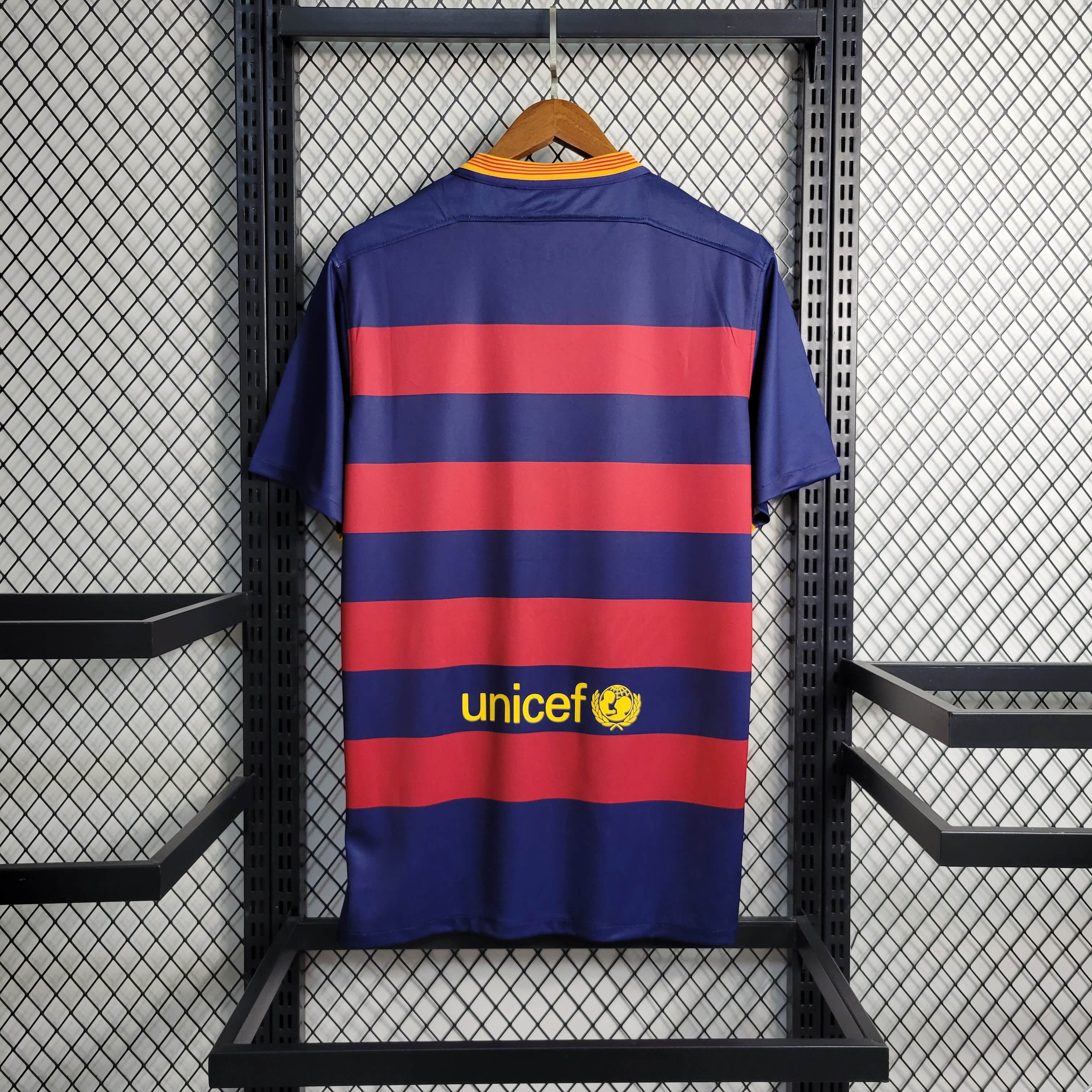 15/16 Retro Barcelona Home Jersey