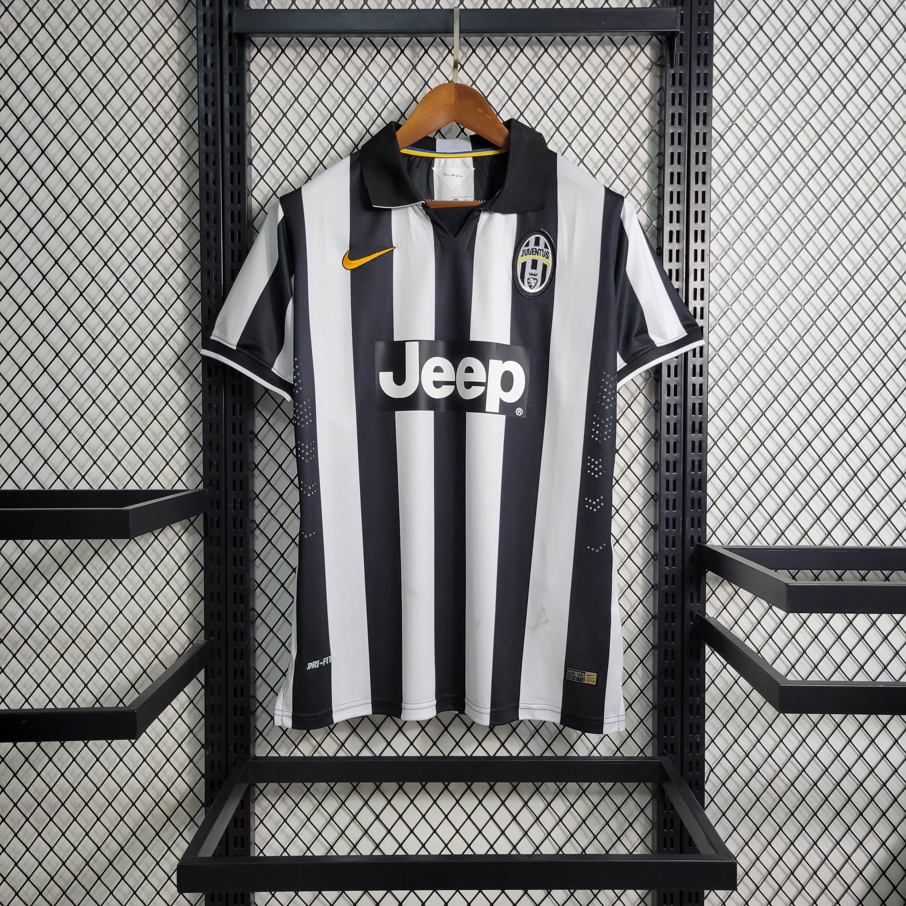 14/15 Retro Juventus FC Home Jersey
