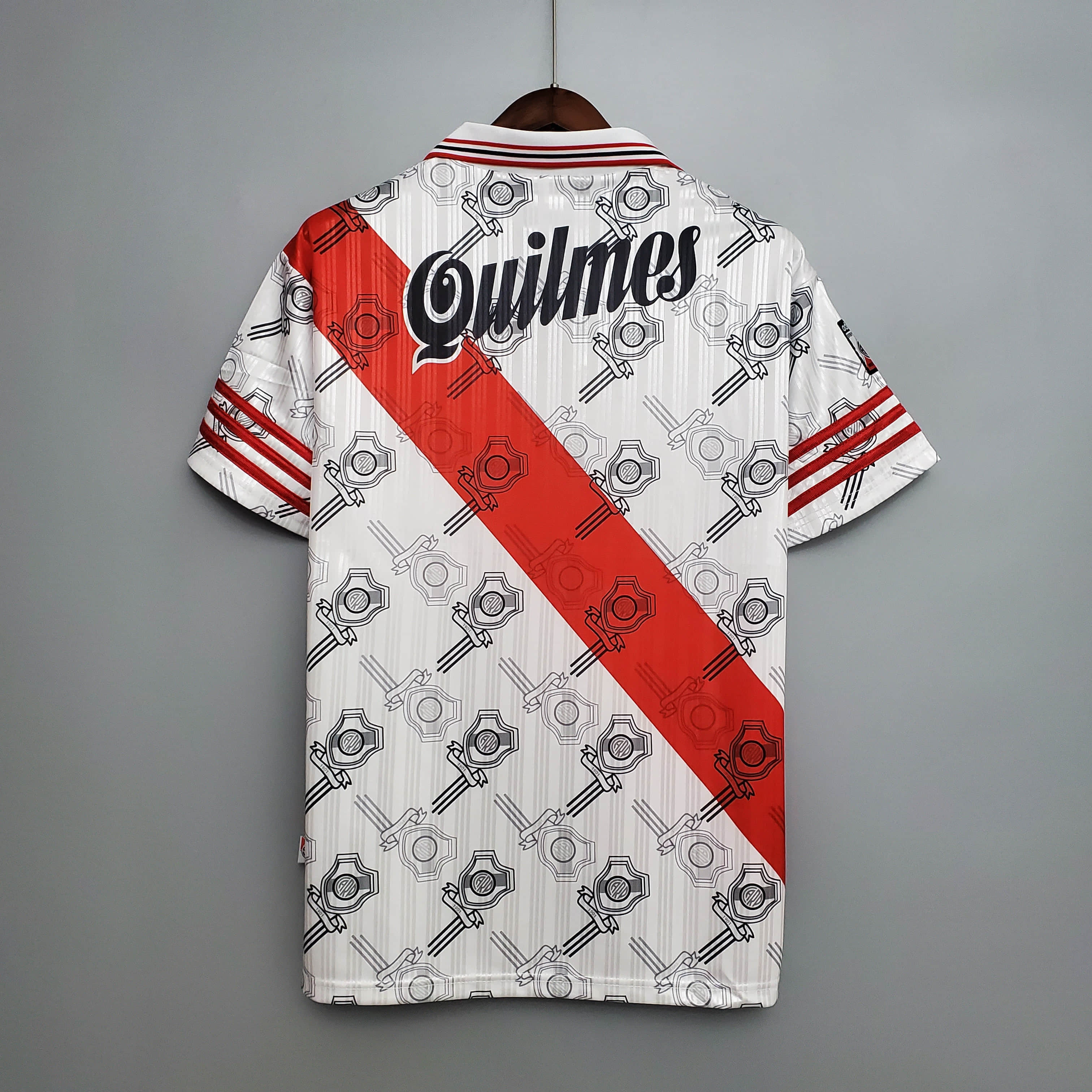 Retro 95/96 River Plate home S-XXL