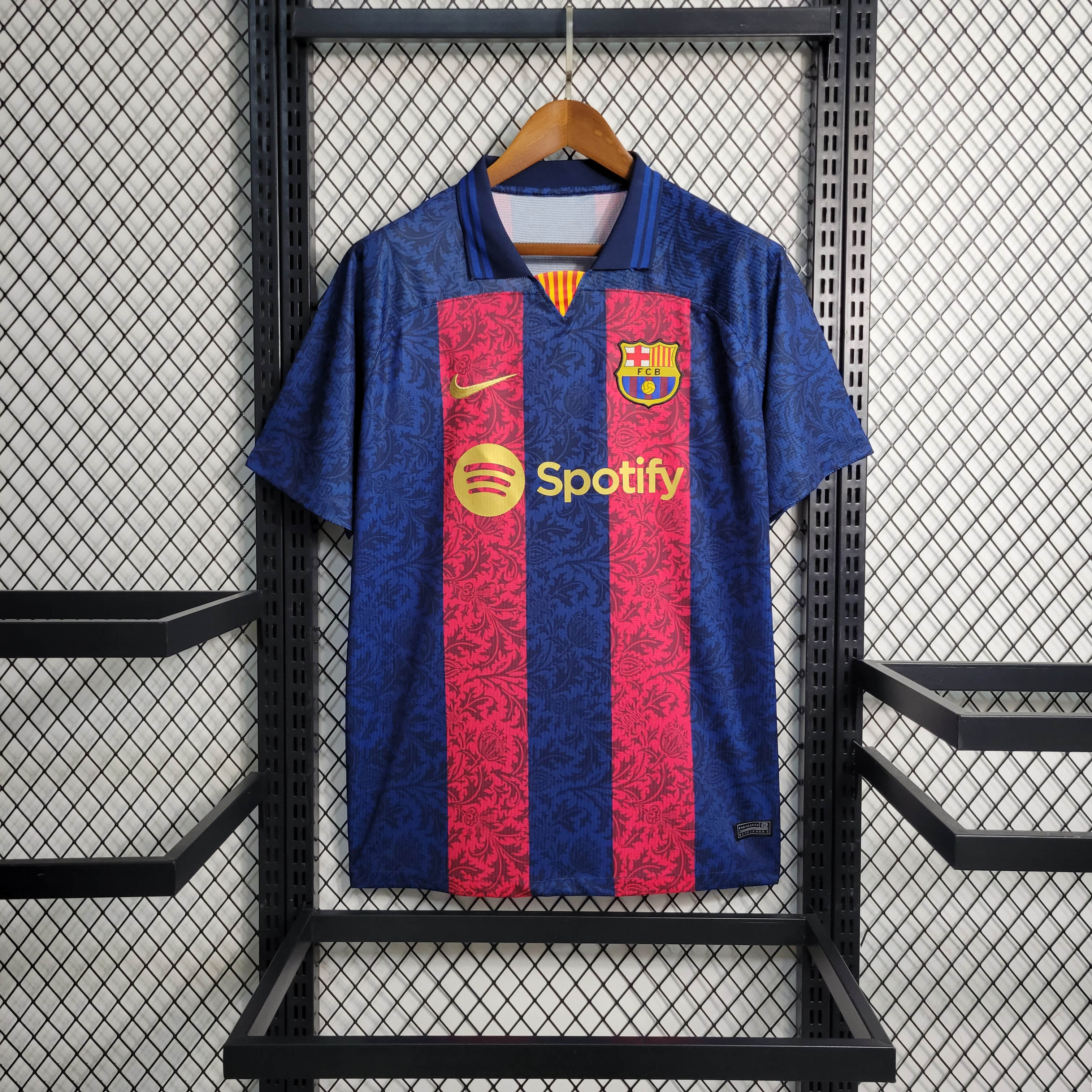 23/24 Barcelona Training Jersey
