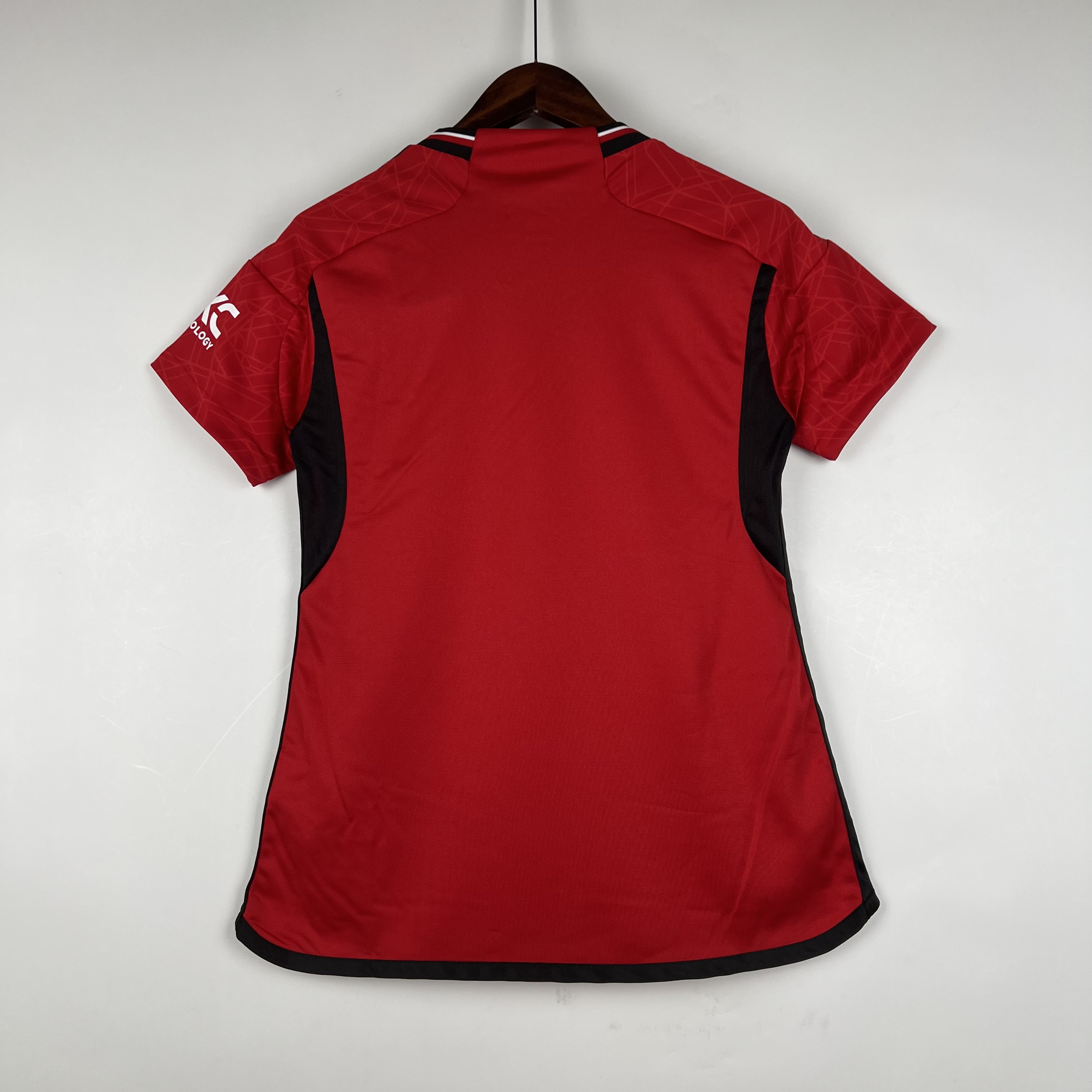 23/24 Women Manchester United Home Jersey