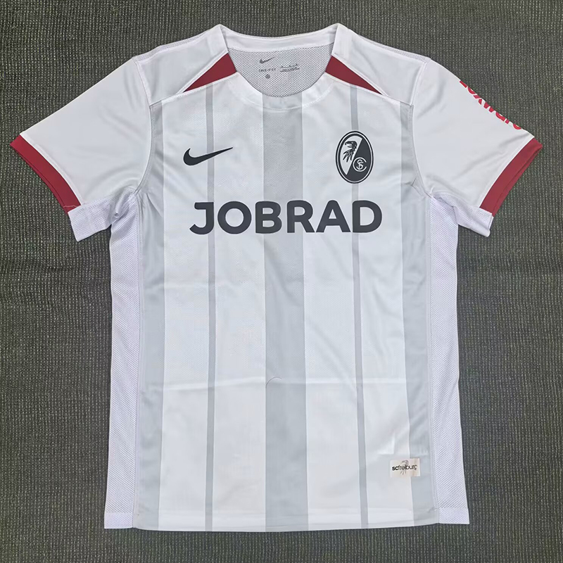 24 25 Freiburg Away