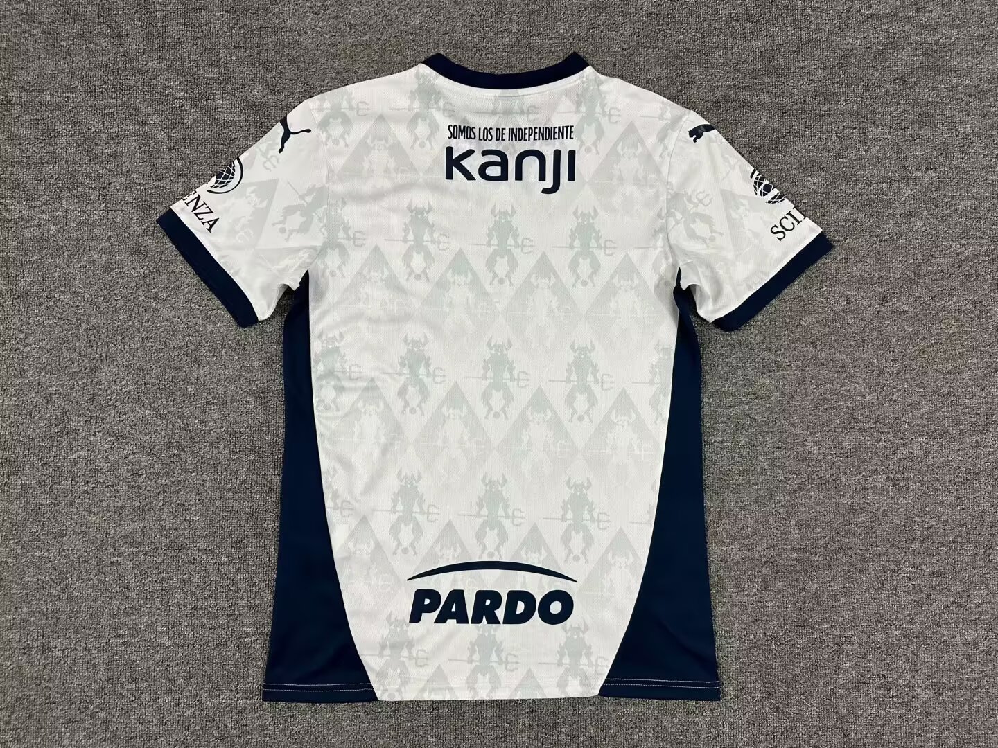 Independiente 25-26 away S-4XL