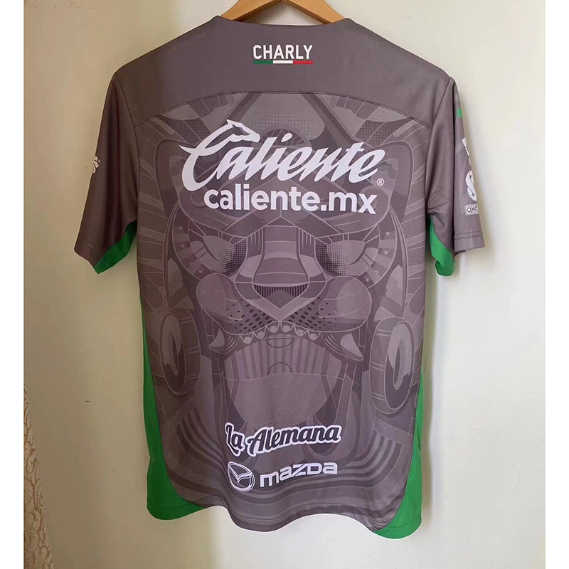 24-25 León third away jersey