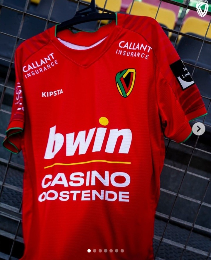 2024/2025 KV Oostende home jersey