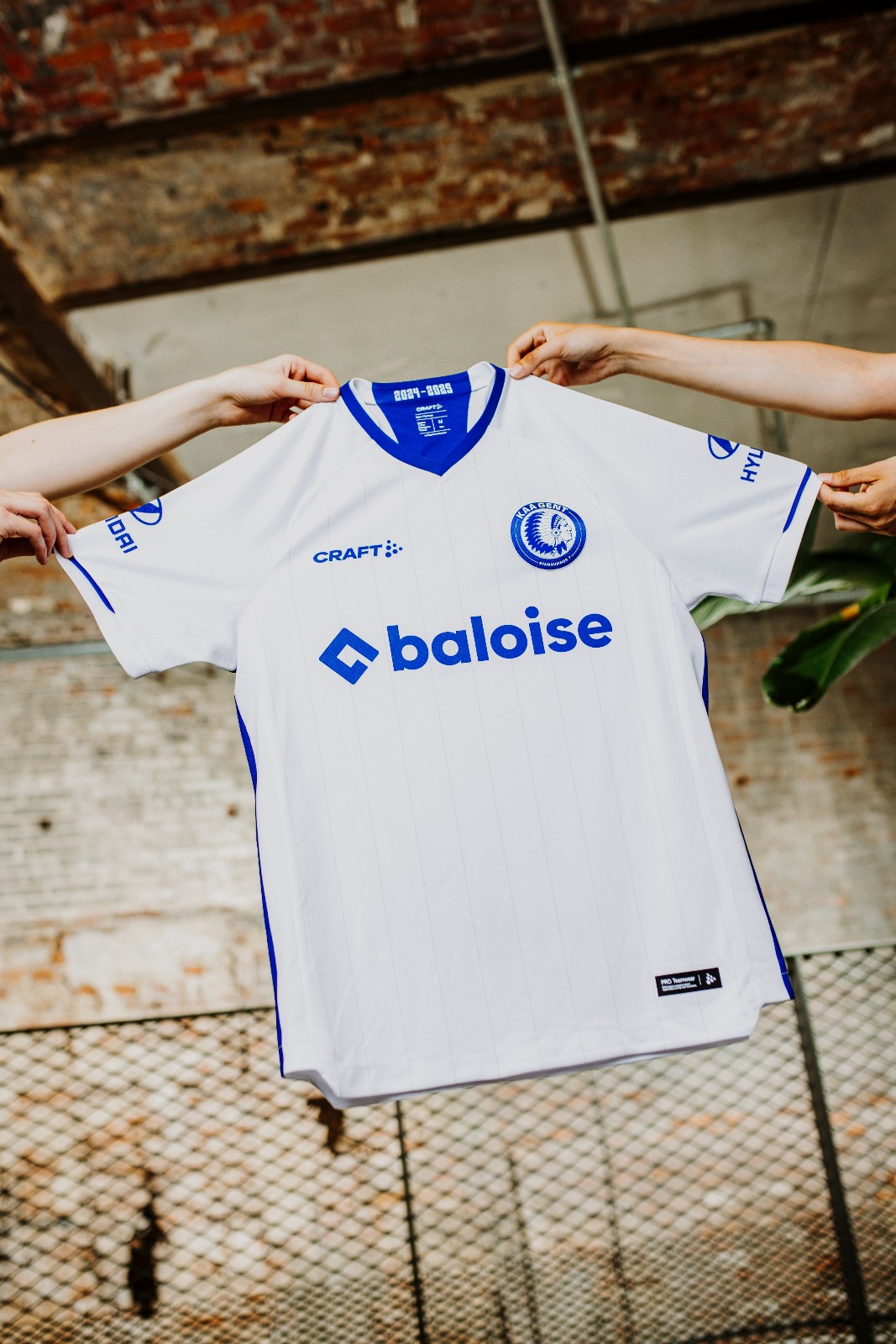 2024/2025 KAA Gent away jersey