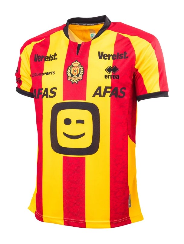 2024/2025 KV Mechelen home jersey