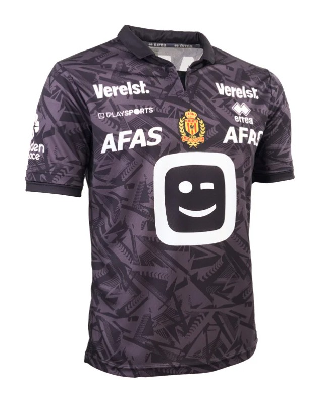 2024/2025 KV Mechelen away jersey