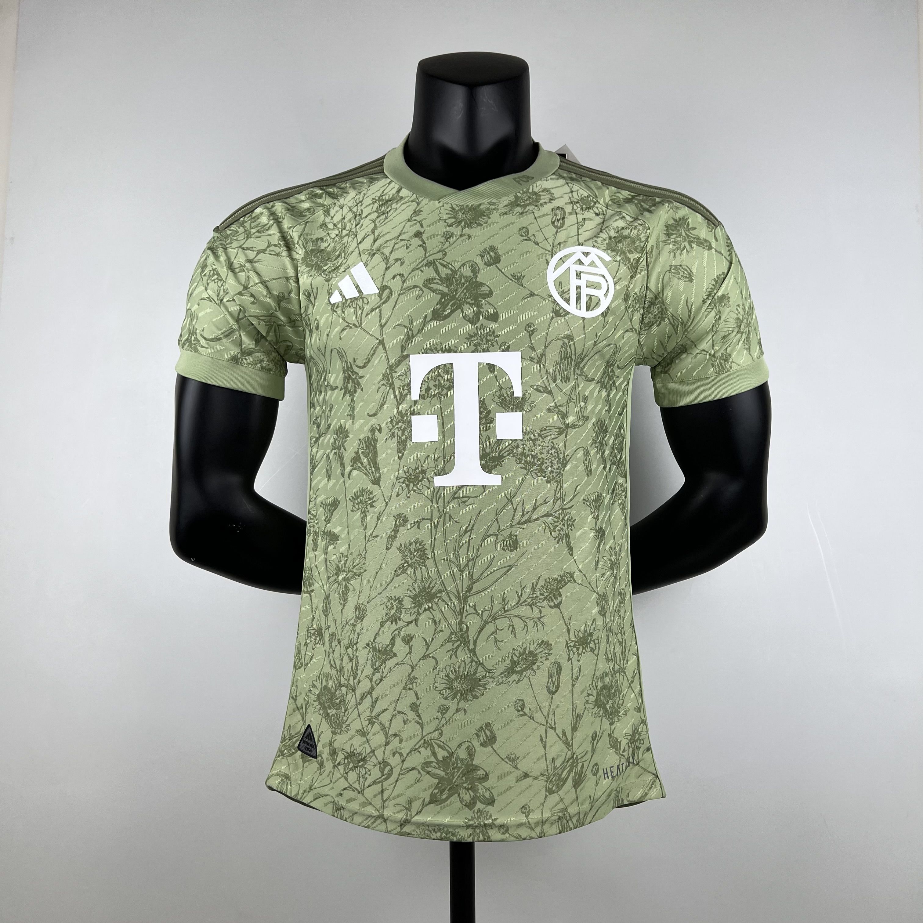 23/24 Player Version Bayern Munich Oktoberfest Edition S-XXL